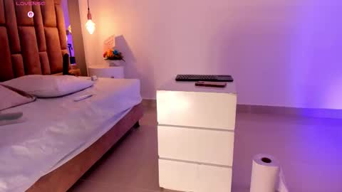 Victoria  online show from 9, 3, 2026