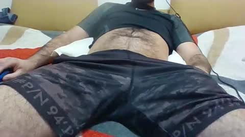 Snapshot of victoriousdevil chatting on 19, 12, 2025 victoriousdevil online show from 19, 12, 2025