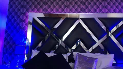 victtoria lee online show from 4, 11, 2025