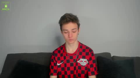 Snapshot of viego_pattel chatting on 12, 10, 2025 Viego Pattel online show from 12, 10, 2025