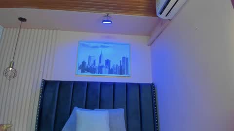Snapshot of viiolett_lee chatting on 18, 1, 2025 Viiolett online show from 18, 1, 2025
