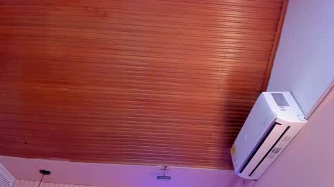 Snapshot of viiolett_lee chatting on 18, 1, 2025 Viiolett online show from 18, 1, 2025