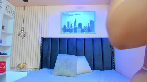Snapshot of viiolett_lee chatting on 19, 1, 2025 Viiolett online show from 19, 1, 2025