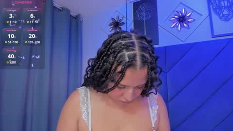 Snapshot of viiolett_lee chatting on 23, 2, 2025 Viiolett online show from 23, 2, 2025