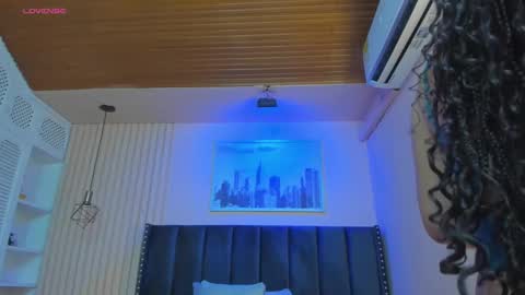 Snapshot of viiolett_lee chatting on 25, 2, 2025 Viiolett online show from 25, 2, 2025