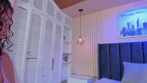 Snapshot of viiolett_lee chatting on 18, 9, 2025 Viiolett online show from 18, 9, 2025