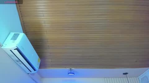 Snapshot of viiolett_lee chatting on 27, 9, 2025 Viiolett online show from 27, 9, 2025