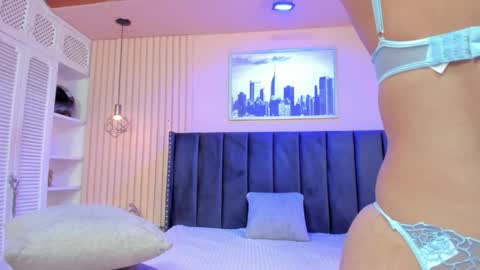 Viiolett online show from 9, 4, 2026