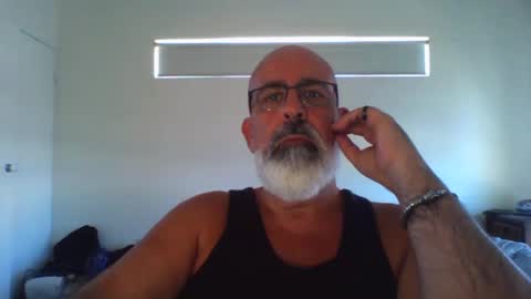 Snapshot of viking666aaa chatting on 14, 2, 2025 Viking666 here to play not to pay ladies online show from 14, 2, 2025