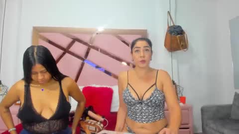 vikiTomson online show from 29, 1, 2025