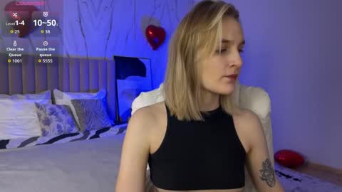 Vikky online show from 10, 4, 2026