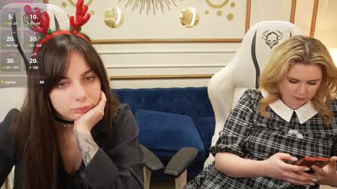 Snapshot of viktoria_storm chatting on 24, 12, 2024 Alisa online show from 24, 12, 2024