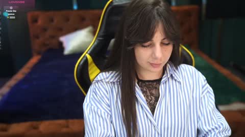 Snapshot of viktoria_storm chatting on 15, 1, 2025 Alisa online show from 15, 1, 2025