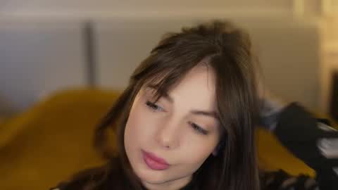 Snapshot of viktoria_storm chatting on 16, 2, 2025 Alisa online show from 16, 2, 2025