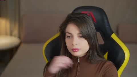 Snapshot of viktoria_storm chatting on 20, 9, 2025 Alisa online show from 20, 9, 2025