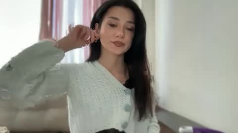 viktoriia9604 online show from 7, 5, 2026