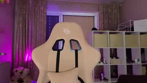 Snapshot of villuuvargas chatting on 10, 3, 2025 Eva online show from 10, 3, 2025