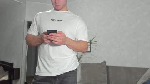 Vincent.  uncut 18cm online show from 6, 1, 2025