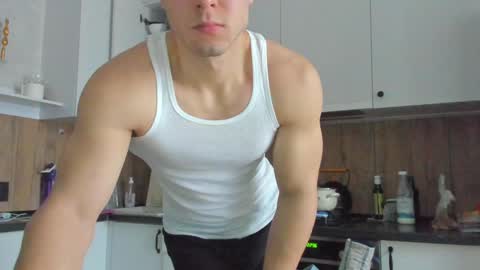 Vincent.  uncut 18cm online show from 10, 1, 2025