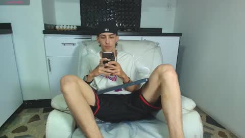 Snapshot of vincenthunter chatting on 9, 3, 2025 Vincent online show from 9, 3, 2025