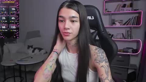 vinkitinkii online show from 20, 2, 2025