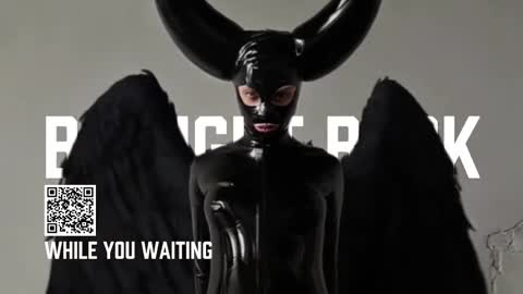 Diva Silvia online show from 5, 10, 2025