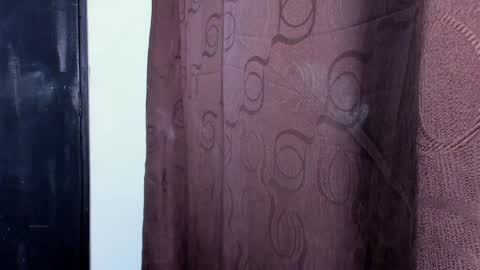 Violet and Myers online show from 6, 4, 2026