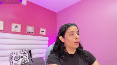 violet_sinclair online show from 11, 5, 2026