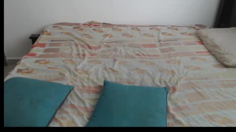 Violeta online show from 27, 2, 2025