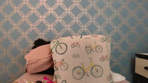 Snapshot of violeta_cute18 chatting on 20, 1, 2025 Violeta online show from 20, 1, 2025