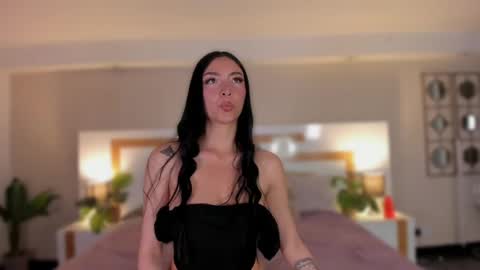Violeta  online show from 27, 5, 2026
