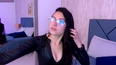 Violeta online show from 13, 7, 2026
