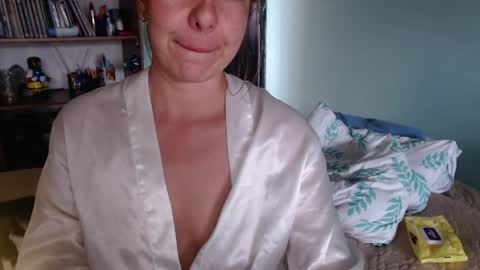 Violeta Peter online show from 12, 5, 2026