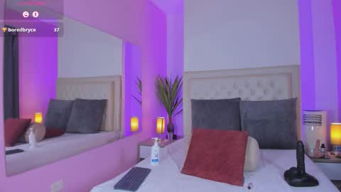 Snapshot of violeta_santanna chatting on 20, 2, 2026 Sofi online show from 20, 2, 2026