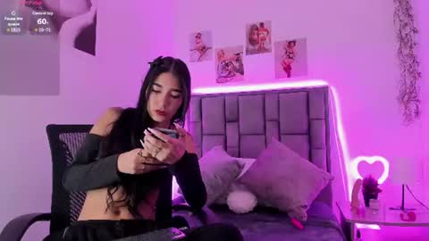    online show from 12, 6, 2026