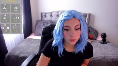 Violeta  Help me reach 150 thumbs up    online show from 3, 4, 2026