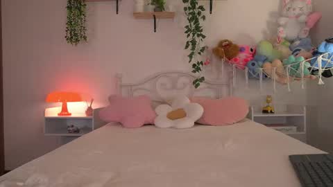 violeth___ online show from 27, 5, 2026