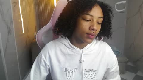 Snapshot of violeth_b chatting on 13, 1, 2026 violeth_b online show from 13, 1, 2026