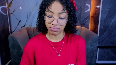 violeth_b online show from 18, 3, 2026