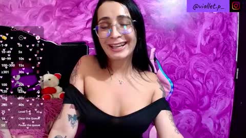 Violetita de mil colores online show from 24, 10, 2025