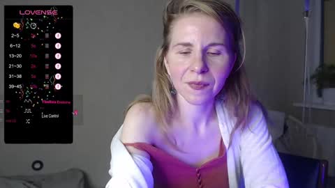 Violet  next stream December 6 online show from 18, 1, 2025