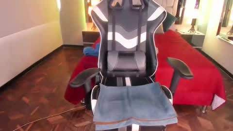 violetskinny online show from 29, 12, 2024