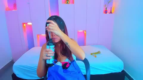 violetsmith online show from 13, 1, 2025