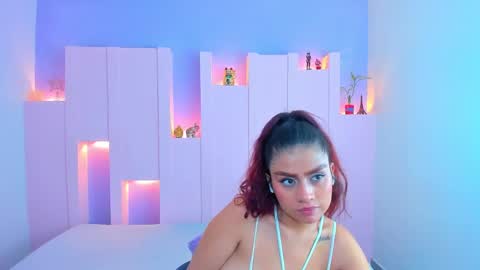 violetsmith online show from 24, 1, 2025