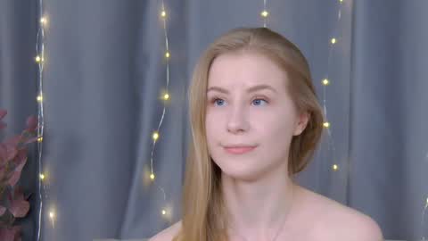 VioletSwone online show from 7, 2, 2025