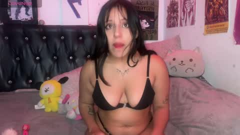 violett_dante online show from 10, 7, 2026