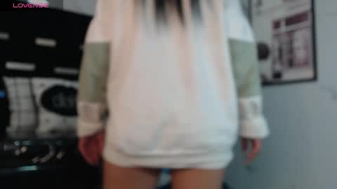 Snapshot of violetta_jhonson_v chatting on 3, 2, 2026 Violetta online show from 3, 2, 2026