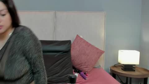 violetta_queeen online show from 10, 4, 2026