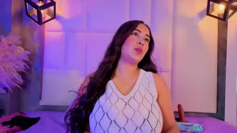 Snapshot of violetta_rose_ chatting on 7, 6, 2026 violetta online show from 7, 6, 2026