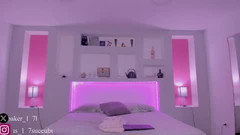 Snapshot of violettabaker1 chatting on 26, 2, 2025 ViolettaBaker online show from 26, 2, 2025